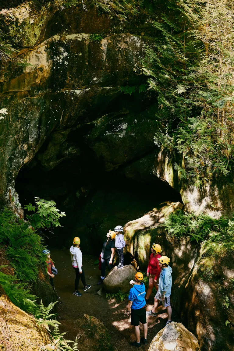 Caves Arbraska