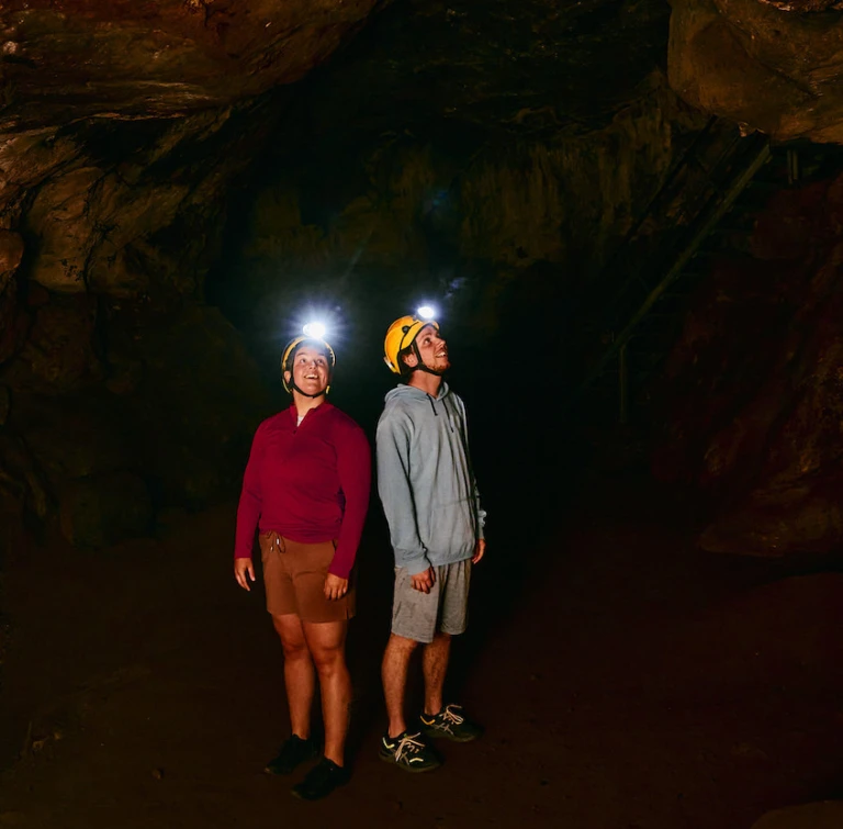 Exploration d'une caverne